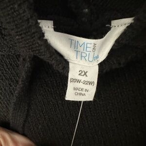Time and Tru Black Sweater 2X
